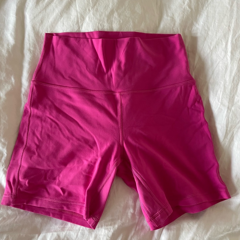 Lululemon High Rise Align Shorts 6” Inseam Size 8 in Sonic Pink